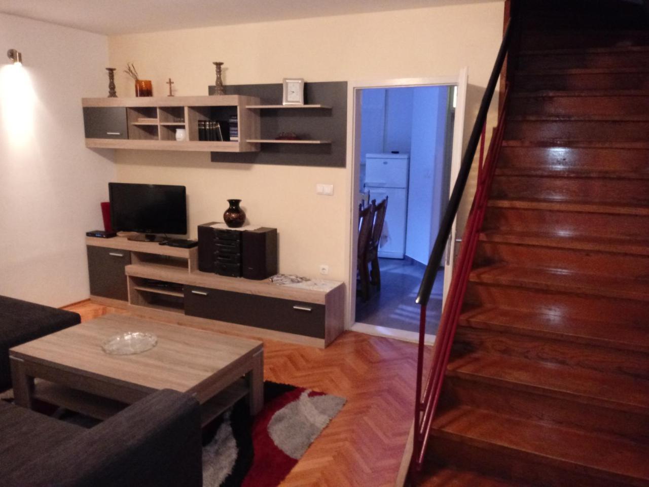 Apartment In Centre For 7 Split Exterior photo